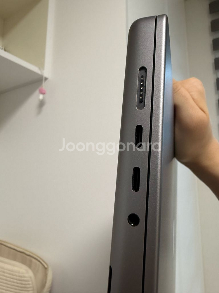 M2 Pro 맥북 프로 16형--7