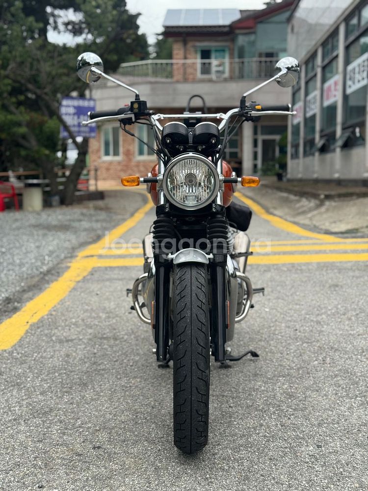 구변완료) 인터셉터650 준튜닝 짧은키로수 판매합니다.--0