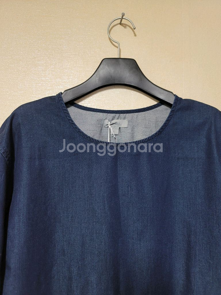 새옷 cos 코스 데님 반팔--1