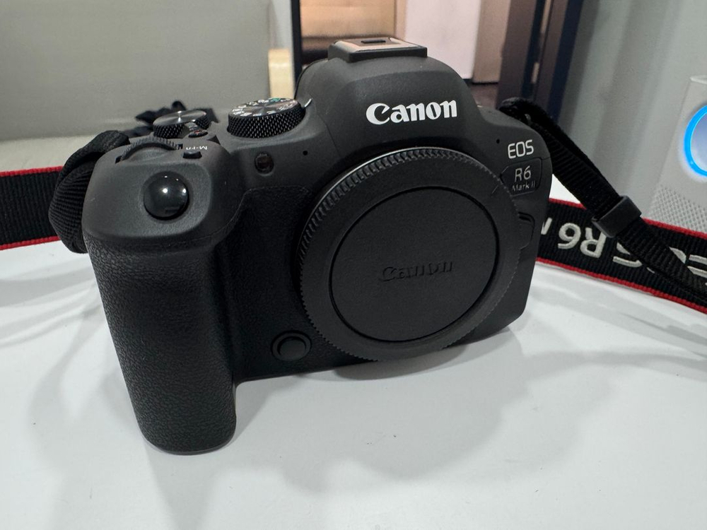 캐논 EOS R6 Mark II 키트 이미지