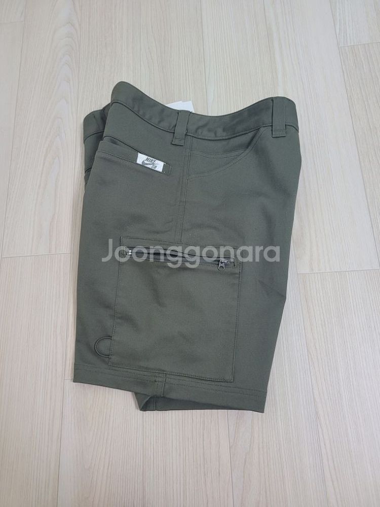 새상품)나이키 남녀 카고 반바지 숏팬츠 28 size--3