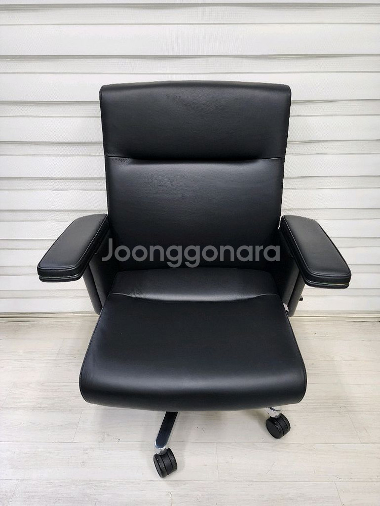 퍼시스.시디즈.마르쿠스.천연가죽.중역의자--0