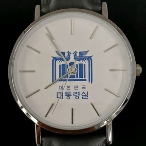 대통령실 시계 남성용 미사용 청와대 국정원