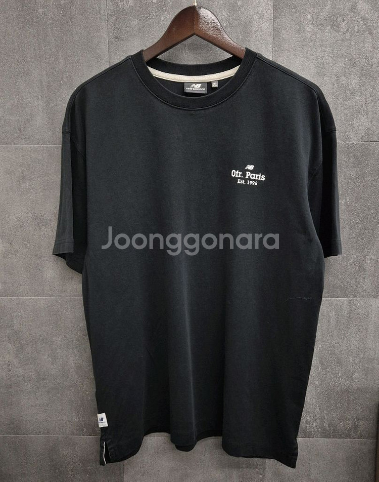 New Balance Ofr. Paris 콜라보 반팔티--0