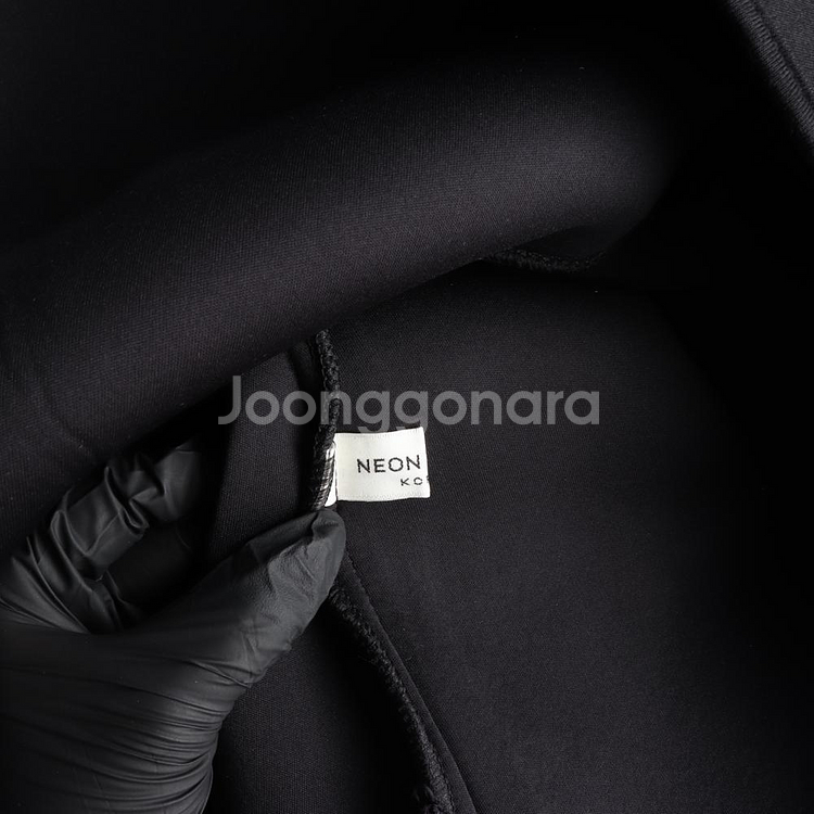 [S]네온히치 블랙 민소매 플레어 미니 드레스 원피스--4