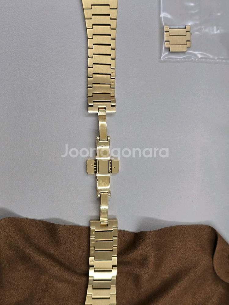 티쏘 prx35mm 파워매틱80 골드 판매합니다--6
