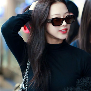 찰스앤키스 체인 버킷백