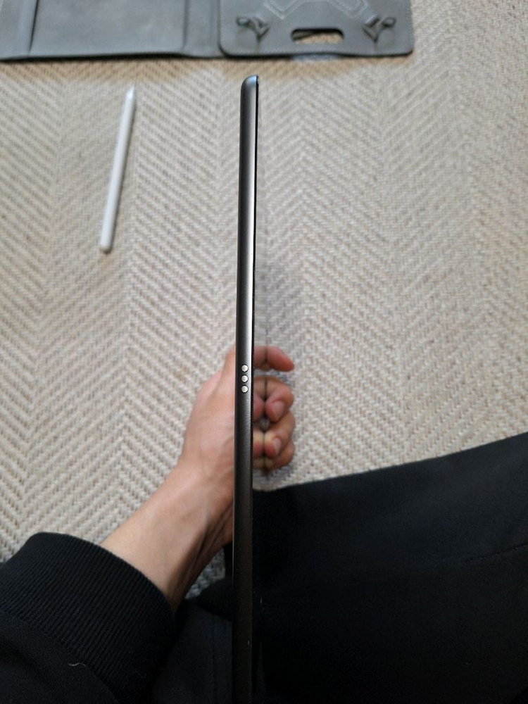 아이패드7세대 32기가 케이스+펜 19>26 이미지