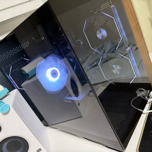 라이젠 9600x rtx5070 게이밍컴퓨터