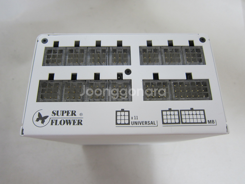 SuperFlower SF-1000F14MP 화이트--1