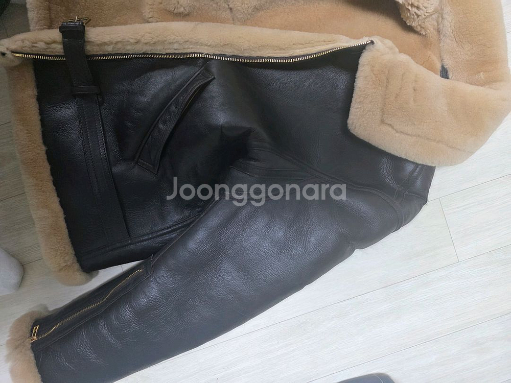 usa콕핏 톰하디 무스탕--2