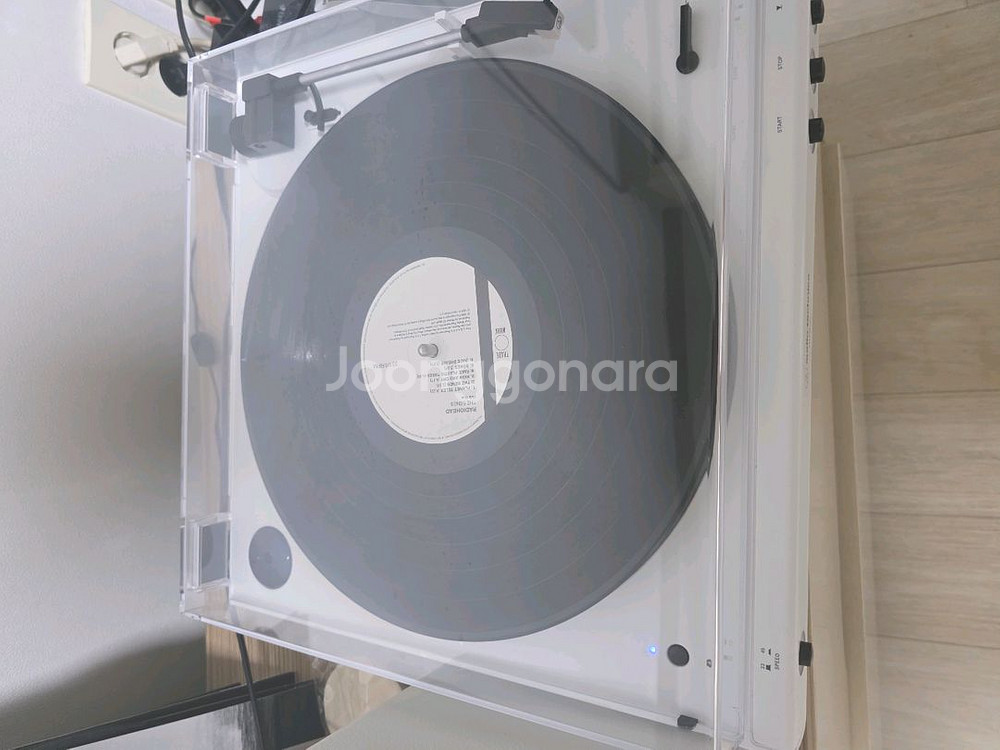오디오테크니카턴테이블 AT-LP60XBT WW--1