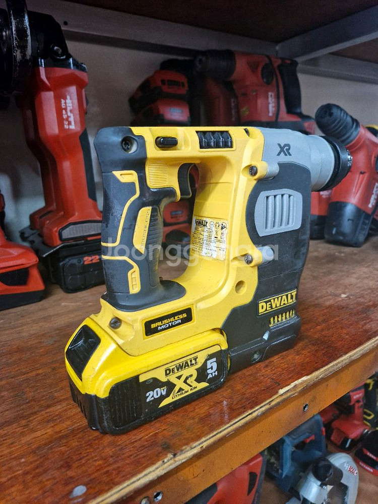 디월트충전함마드릴DCH273AVR.최상급.깔끔. 사진그--8