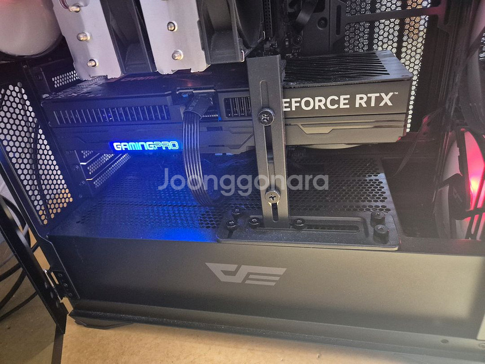 이엠텍 RTX 5070Ti 게이밍프로 판매--0