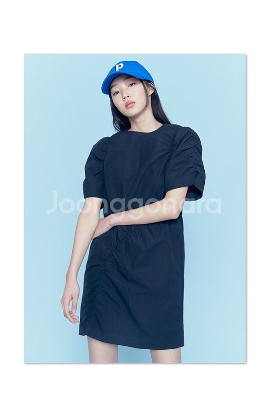 구호 플러스 KUHO 셔링 슬리브 원피스 2 사이즈 정--0