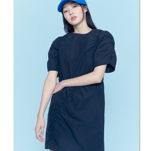 구호 플러스 KUHO 셔링 슬리브 원피스 2 사이즈 정