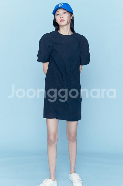 구호 플러스 KUHO 셔링 슬리브 원피스 2 사이즈 정--1