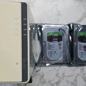 시놀로지 DS218j NAS 4TB 씨게이트 아이언울프