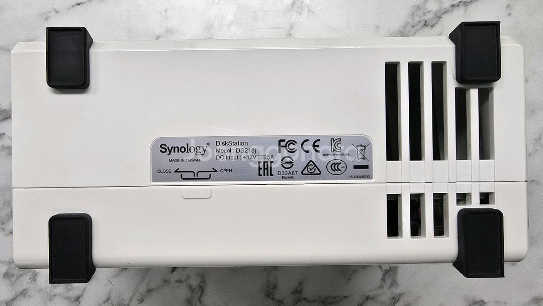 시놀로지 DS218j NAS 4TB 씨게이트 아이언울프--3
