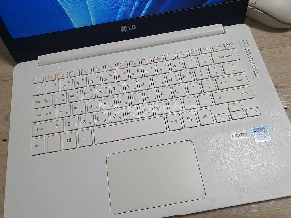 LG 울트라 14U380 노트북 팔아요--1