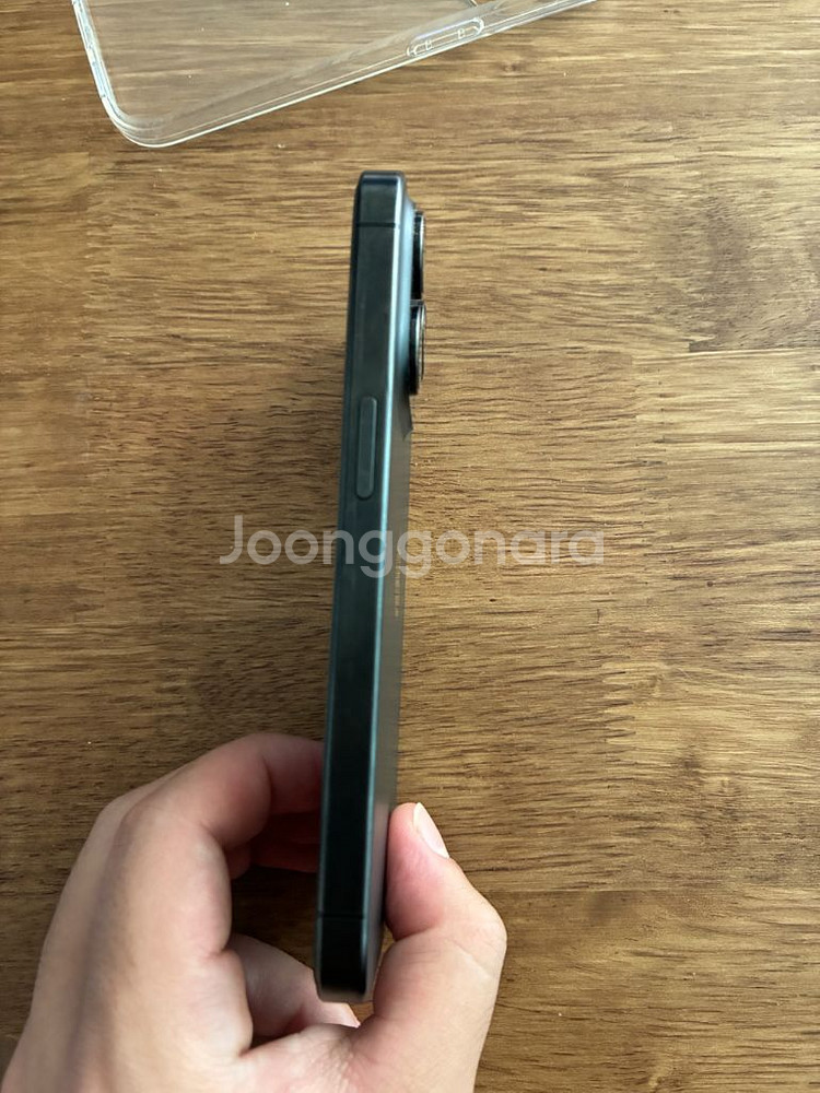 아이폰15pro 256gb--1
