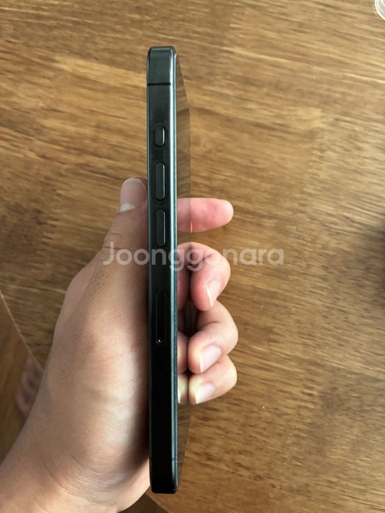 아이폰15pro 256gb--4