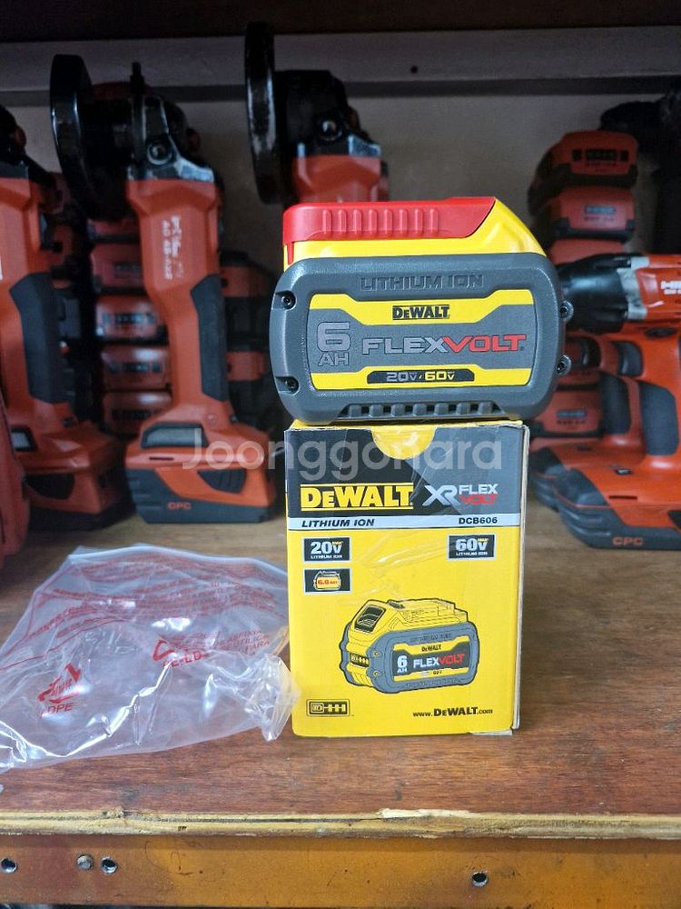 디월트배터리DCB606 플렉스볼트 20V6.0AH 미사--9