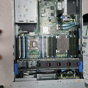 HPE DL380 G9 서버 판매합니다