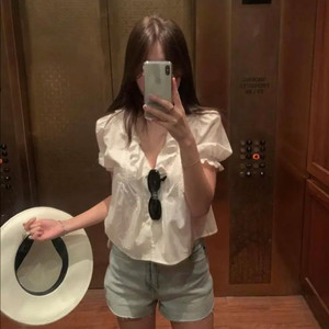 타낫 웨이브 셔링 블라우스