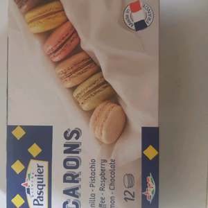 마카롱 파스키에 브리오쉬
