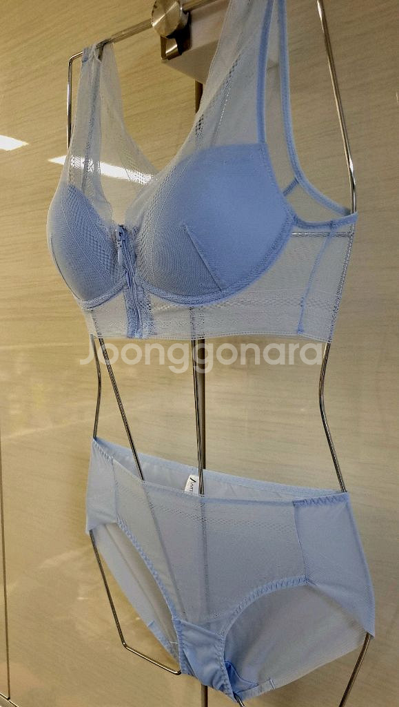 발레리 앞지퍼 노와이어 브라 팬티 75에이 90--1