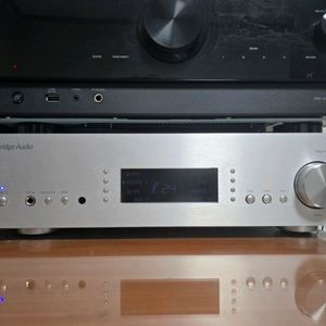 캠브리지오디오 Azur 851A 인티앰프 판매합니다