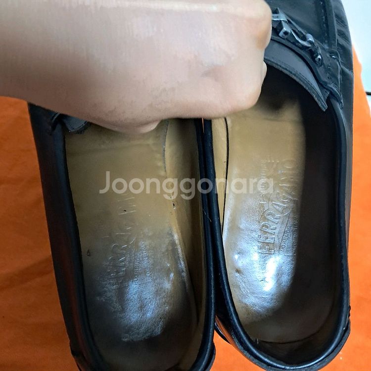 페라가모 블랙 로퍼 남성구두8(약 270~275)--7