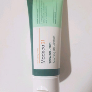 마데카 젤 클렌저 폼 클렌징