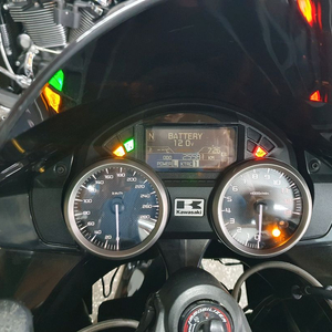 ZZR 1400