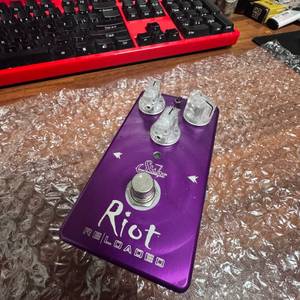 써 라이엇 디스토션 riot distortion