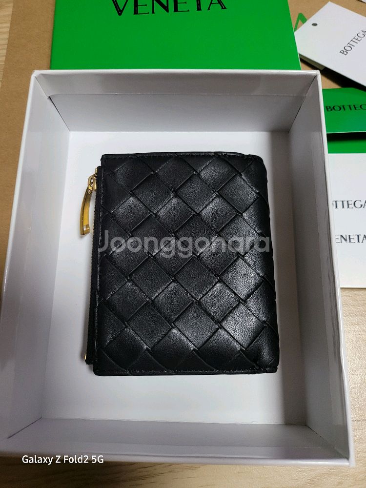 보테가베네타 인트레치아토 바이폴더 반지갑--1