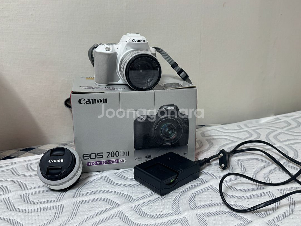 캐논 EOS 200D II 화이트 판매합니다--0