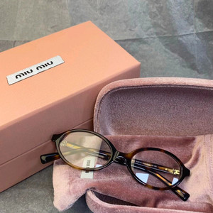 MIUMIU 0MU01XV 안경