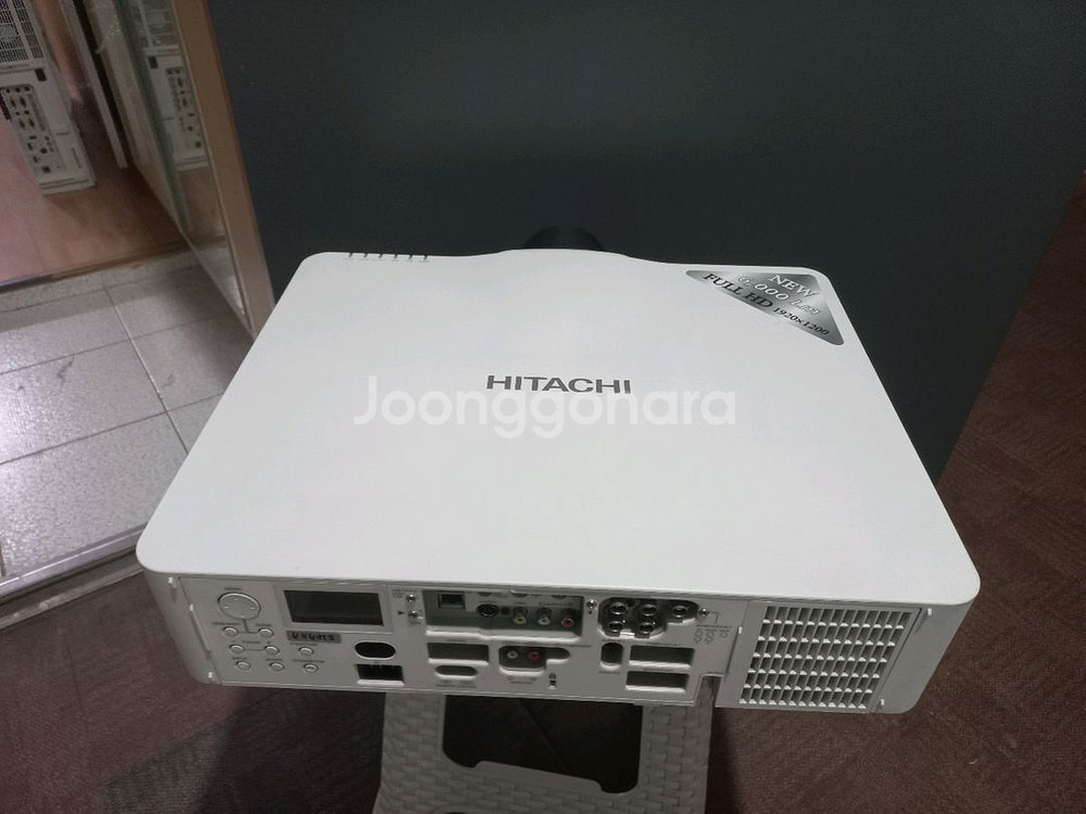 6000안시 히타치f600 WUXGA 빔프로젝터 중고--2