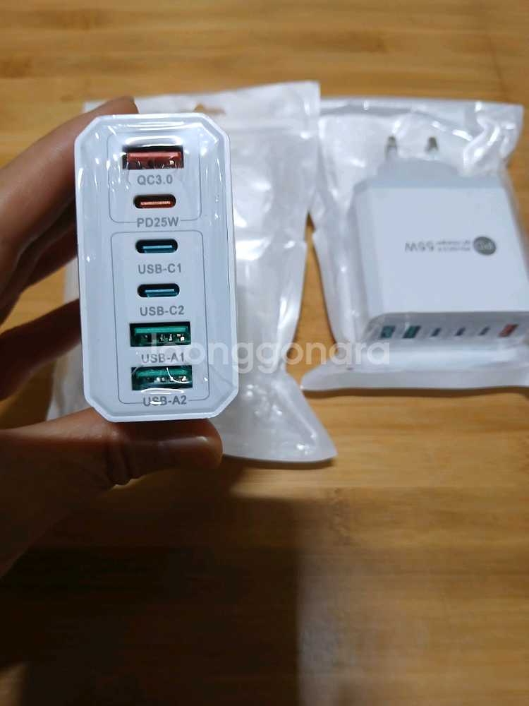 핸드폰 및 USB 6구 멀티 급속 충전기--4