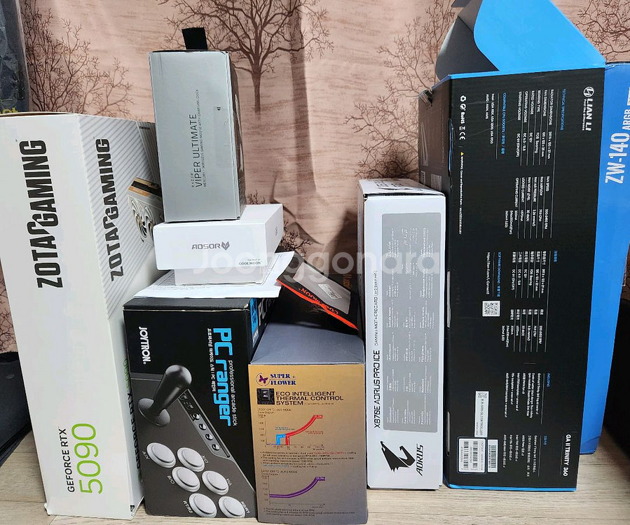 9800x3d RTX5090 하이엔드 게이밍 본체--3