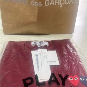 꼼데 정품 새상품 더블하트 반팔 여성M 사이즈