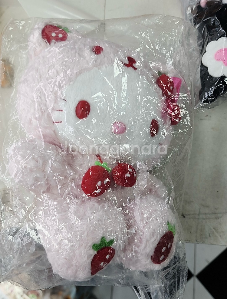 미개봉 새상품) 고전 키티 이치고베어 딸기곰 인형--0