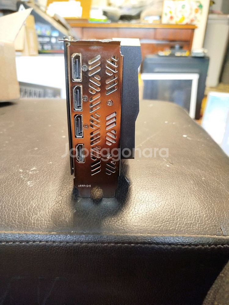 COLORFUL RTX3070 NB-V 3펜 상태 최상--4