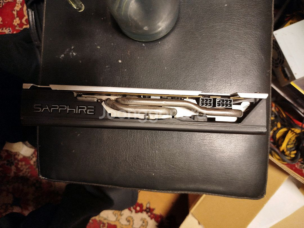 Sapphire RX 570 Nitro+ OC D5 4--3
