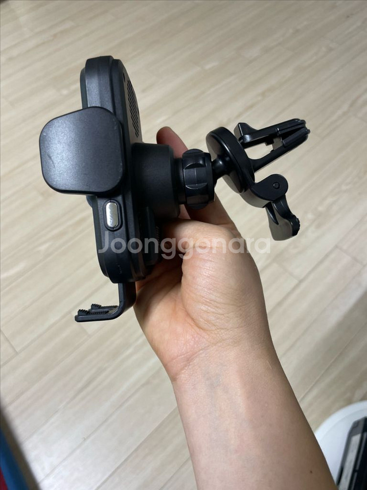 탐사 차량용 무선 충전거치대--2