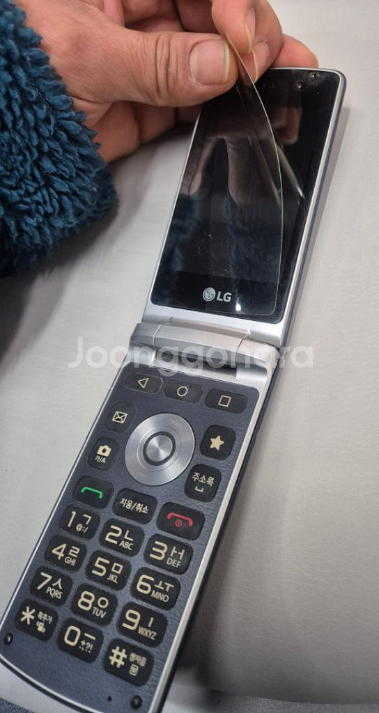 엘지 f610 폴더폰 A급 초기필름그대로 효도폰 공부폰--0