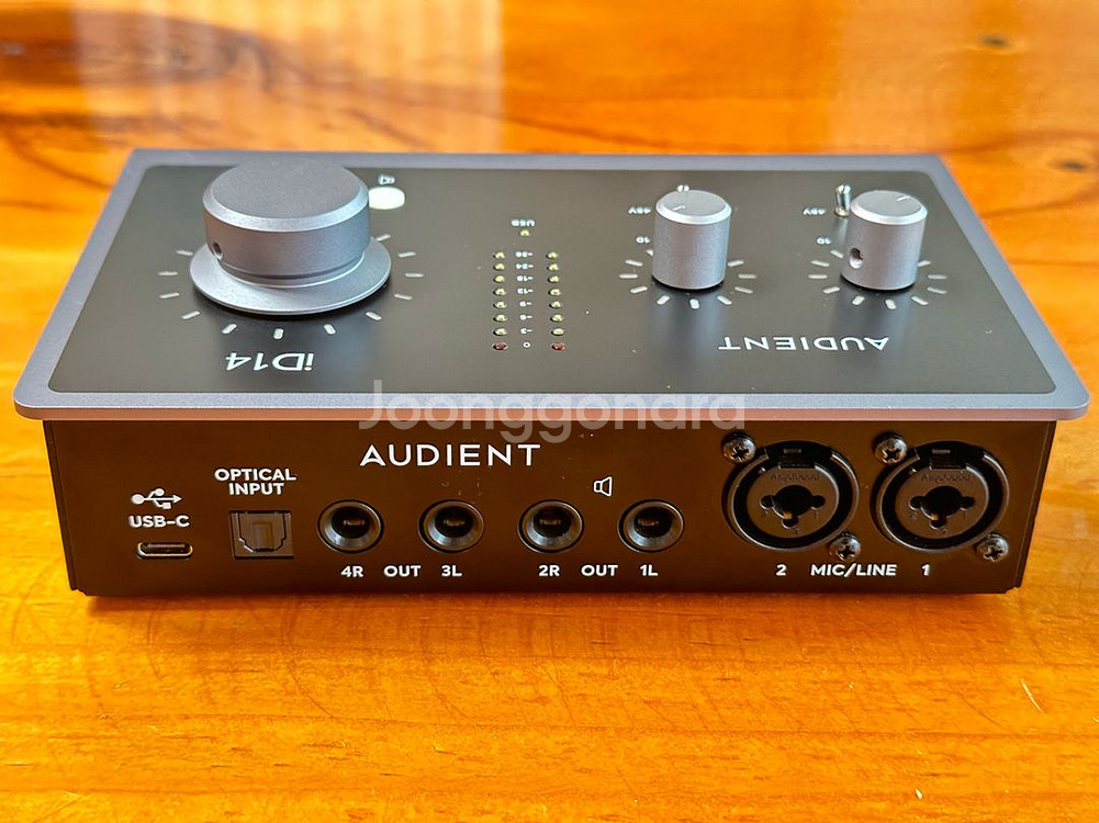 Audient iD14 MKII 오디오 인터페이스--2