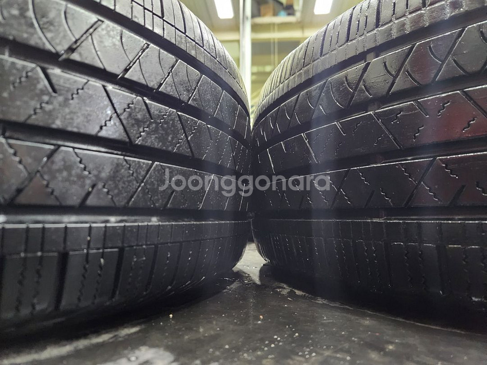 쏘렌토 MQ4 20인치 2554520 휠타이어 팝니다--6